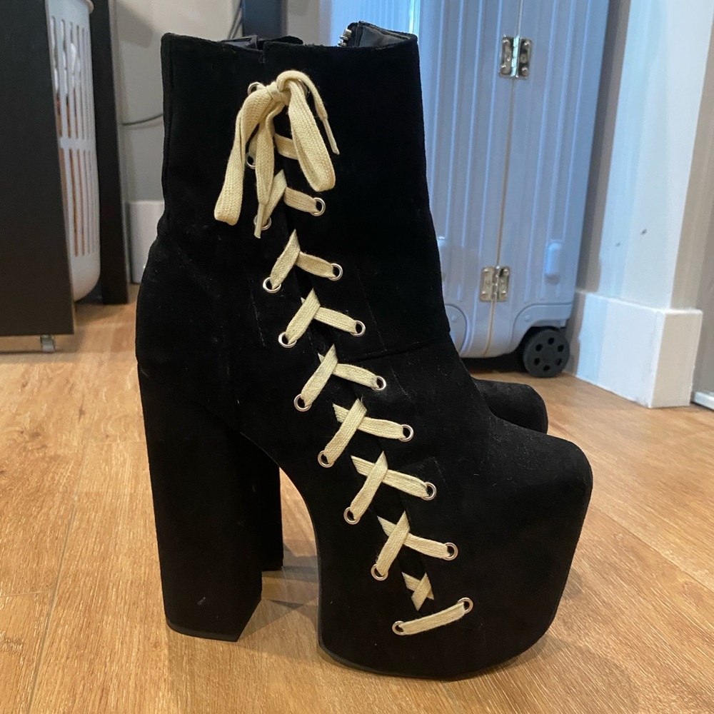 DOLLS KILL precious Black Platform Lace Up Boots